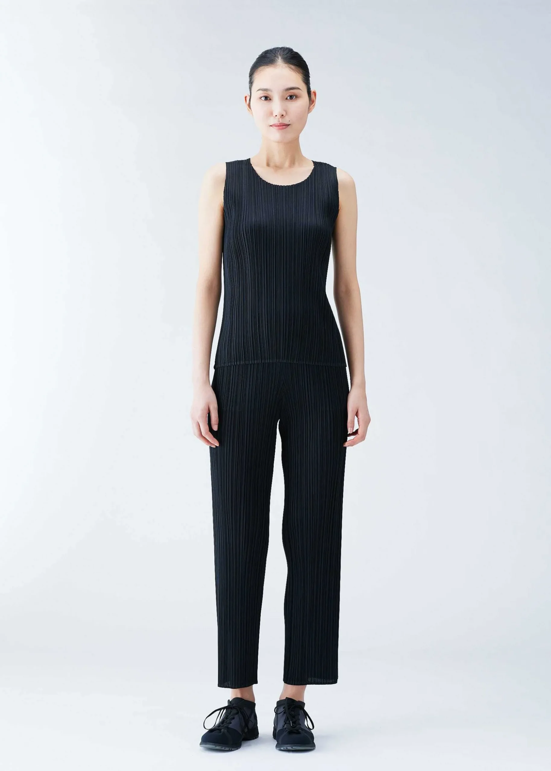 ISSEY MIYAKE Top|Basics