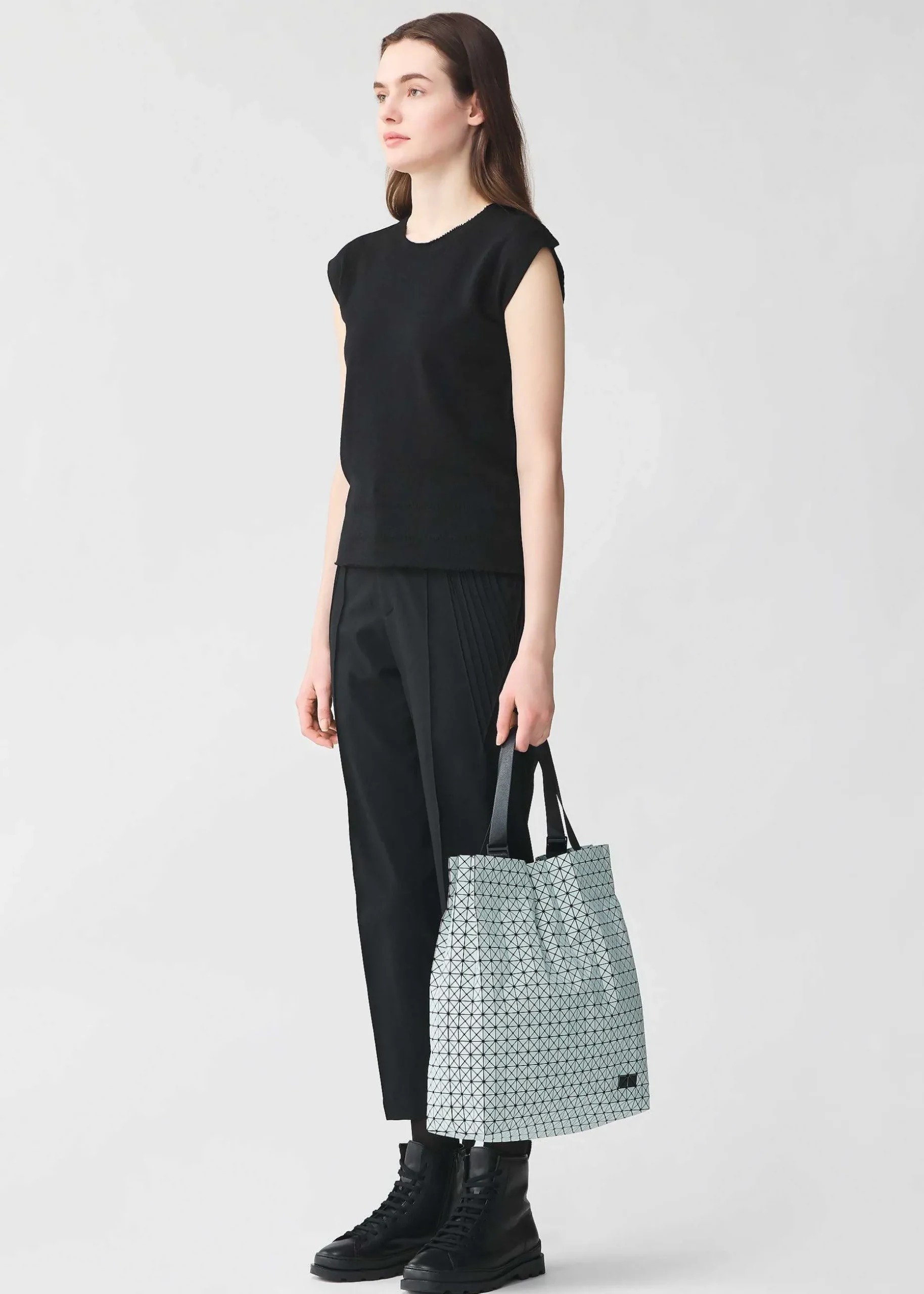 ISSEY MIYAKE Tote Bag|Cart S Light Gray