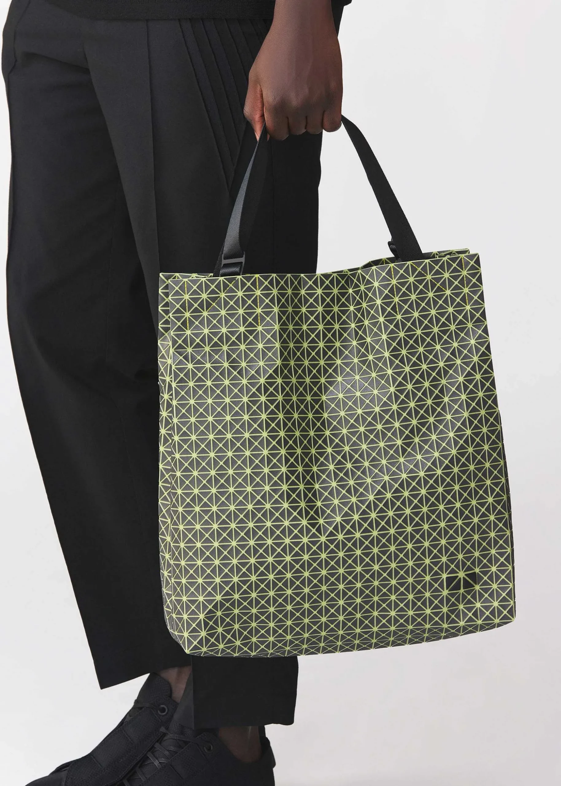ISSEY MIYAKE Tote Bag|Cart S Reflector