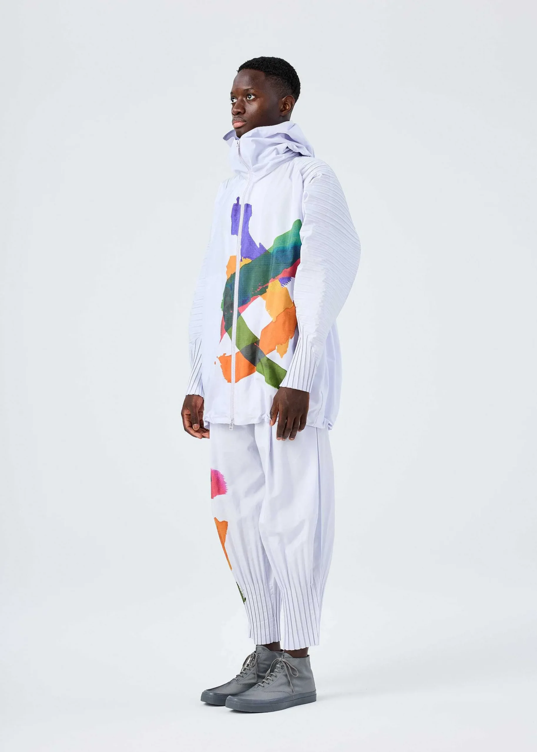 ISSEY MIYAKE Pants|Cascade Picturesque