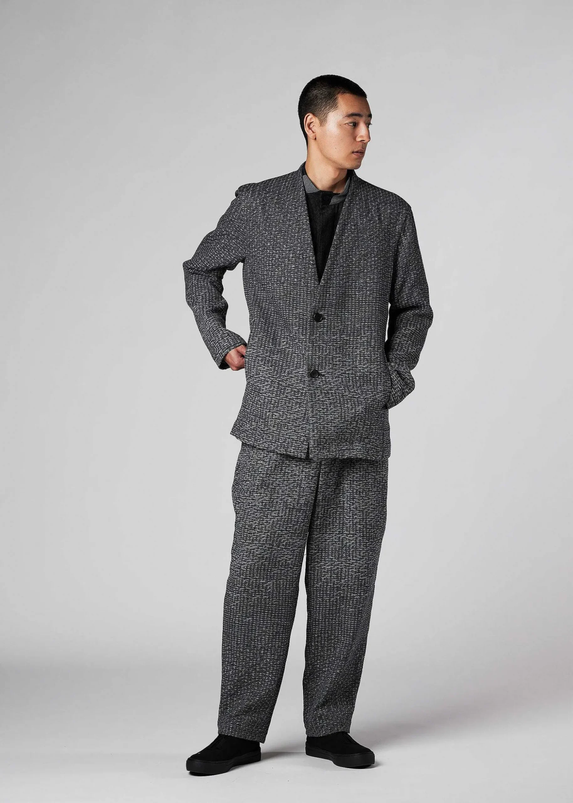 ISSEY MIYAKE Pants|Color Storm
