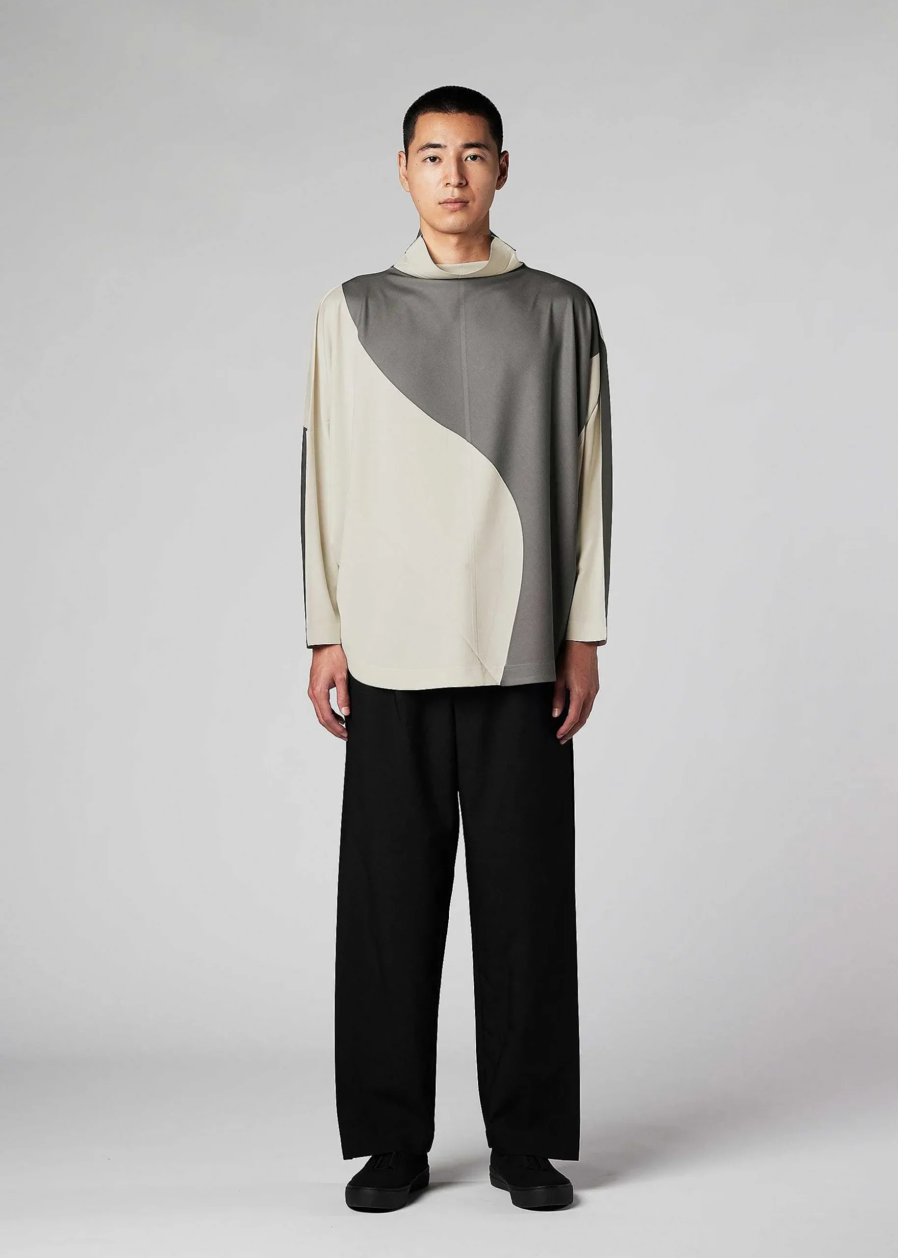 ISSEY MIYAKE Top|Geometry Jersey Stitch 1
