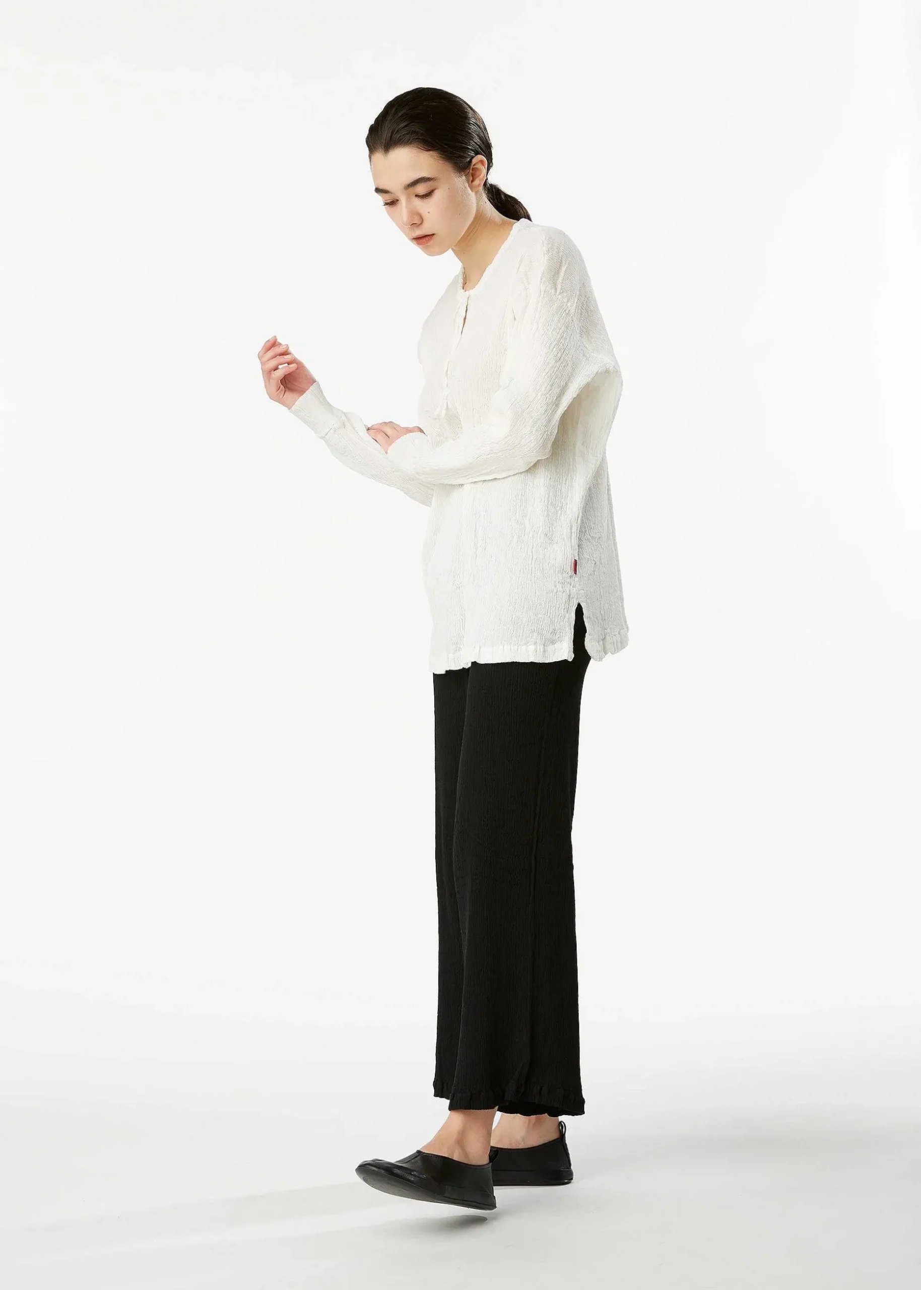 ISSEY MIYAKE Top|Kyo Chijimi Basic