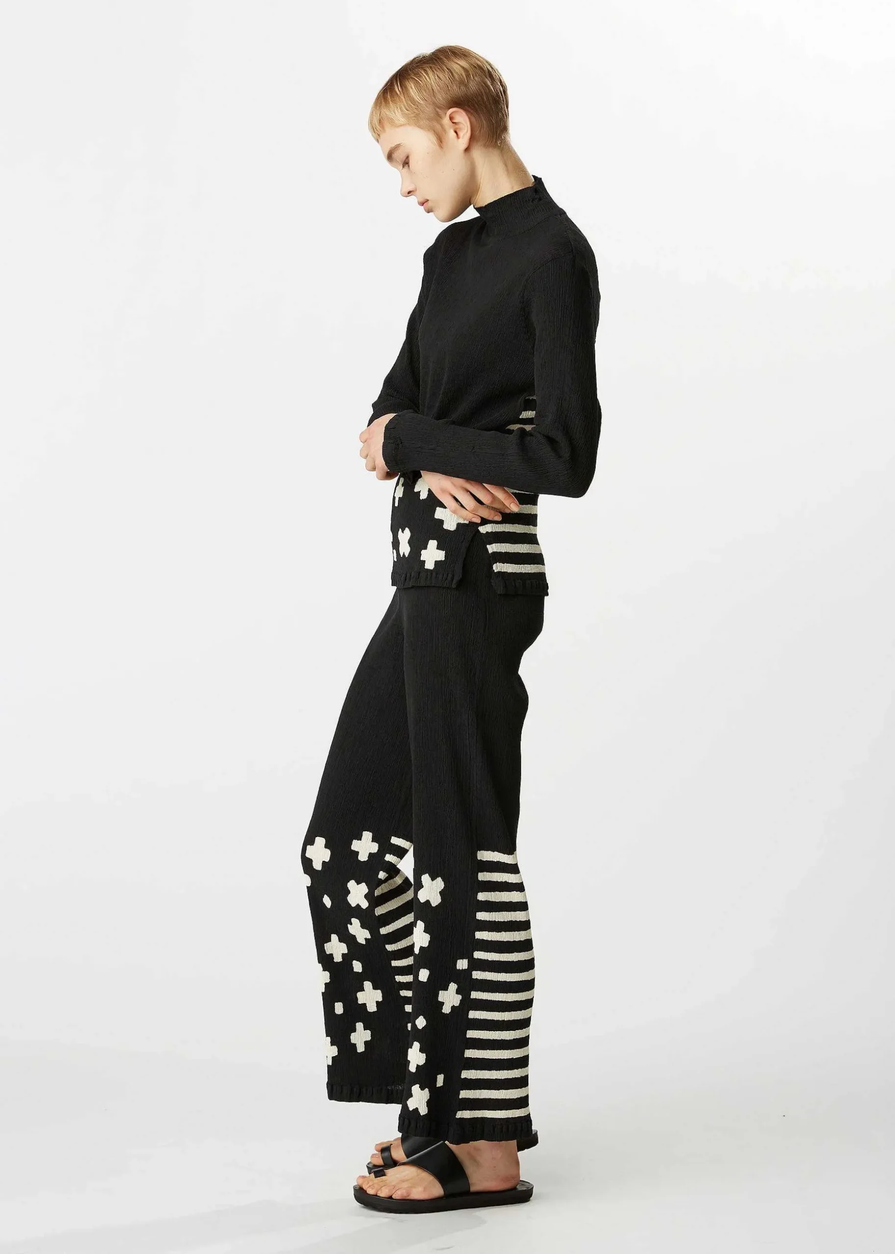 ISSEY MIYAKE Pants|Kyo Chijimi Cross Border