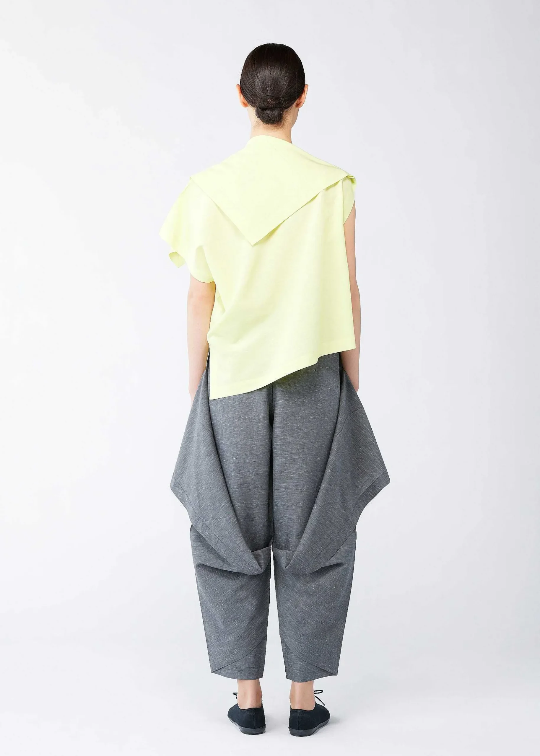 ISSEY MIYAKE Top|Light Trails Solid