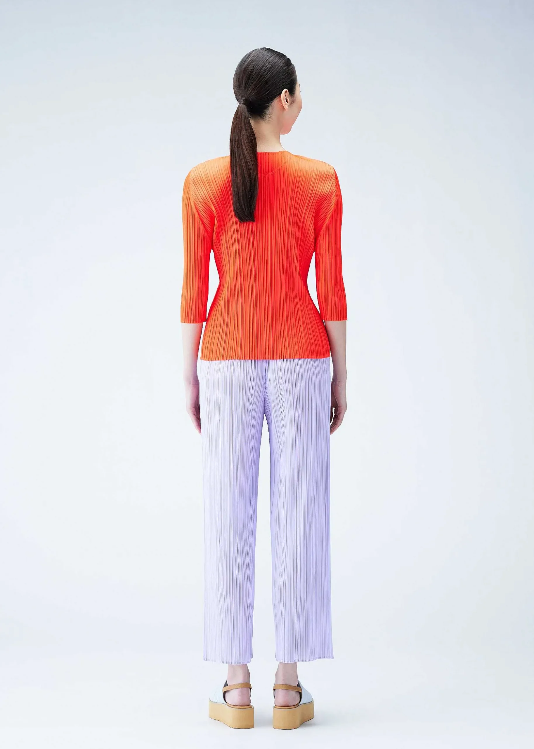 ISSEY MIYAKE Top|Monthly Colors : April