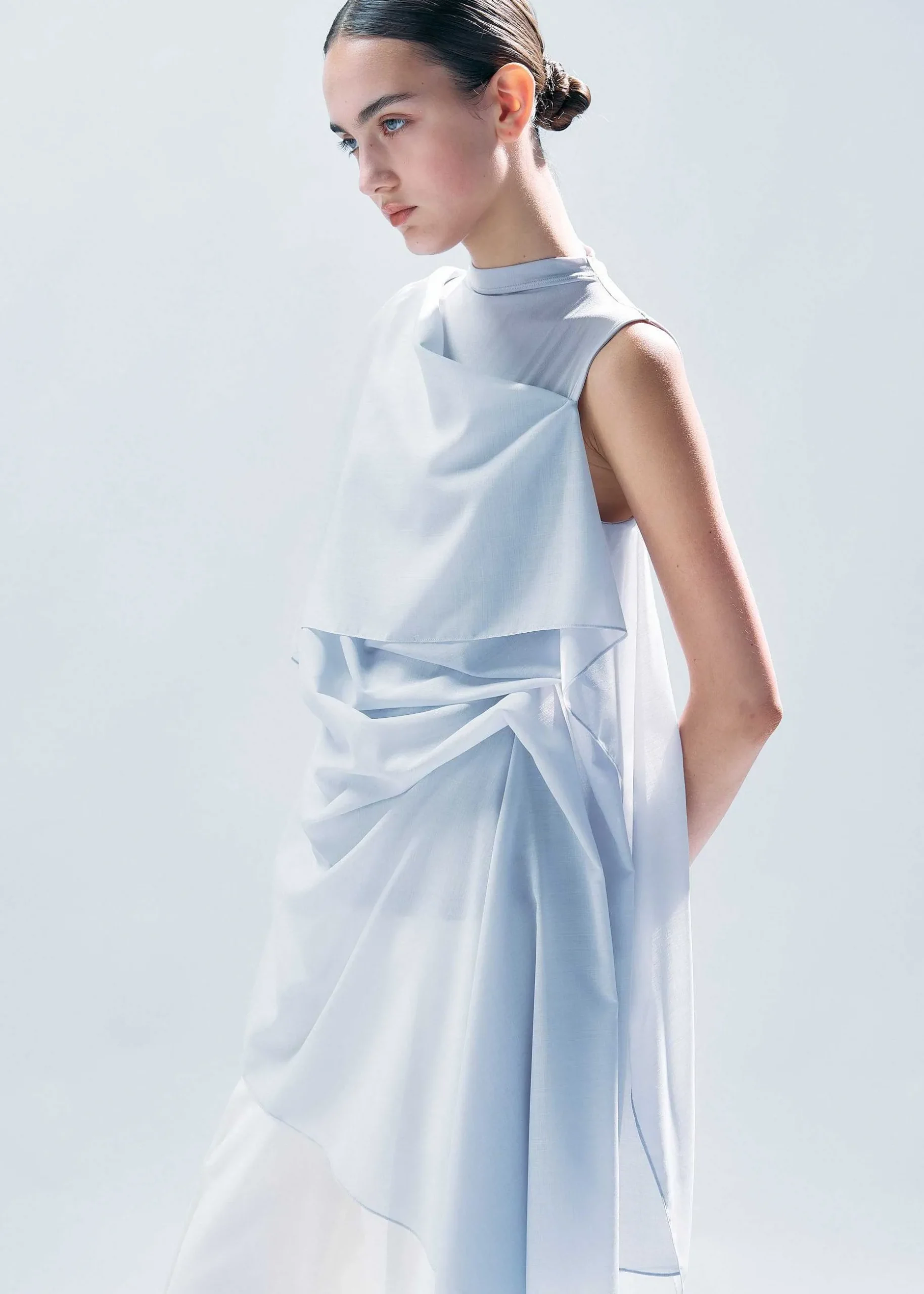 ISSEY MIYAKE Top|Over The Body