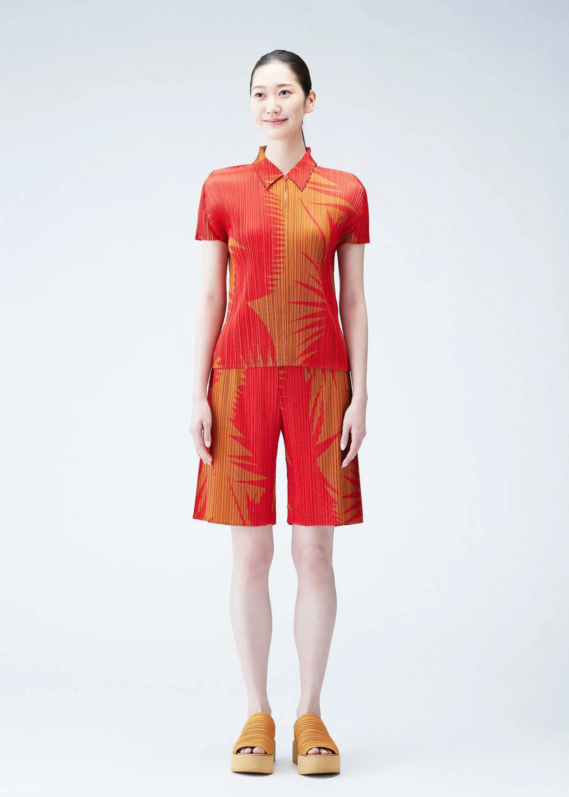 ISSEY MIYAKE Pants|Piquant