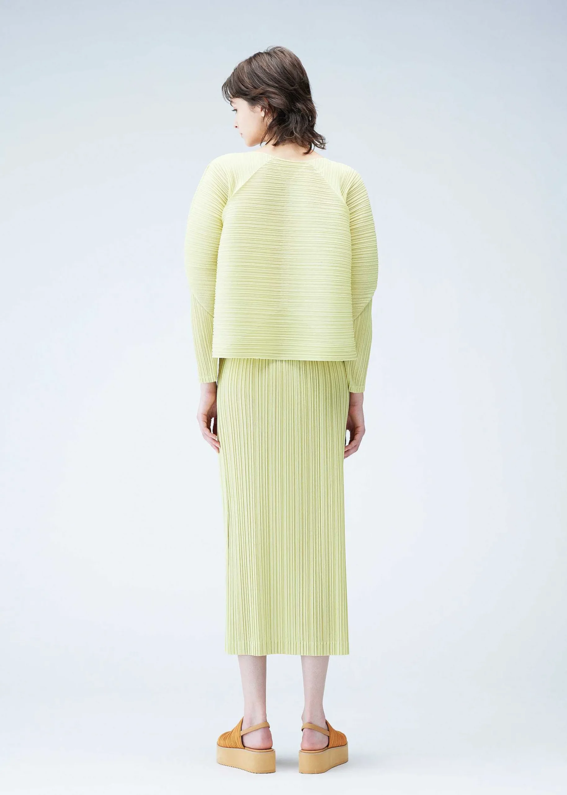 ISSEY MIYAKE Top|Ramie Pleats