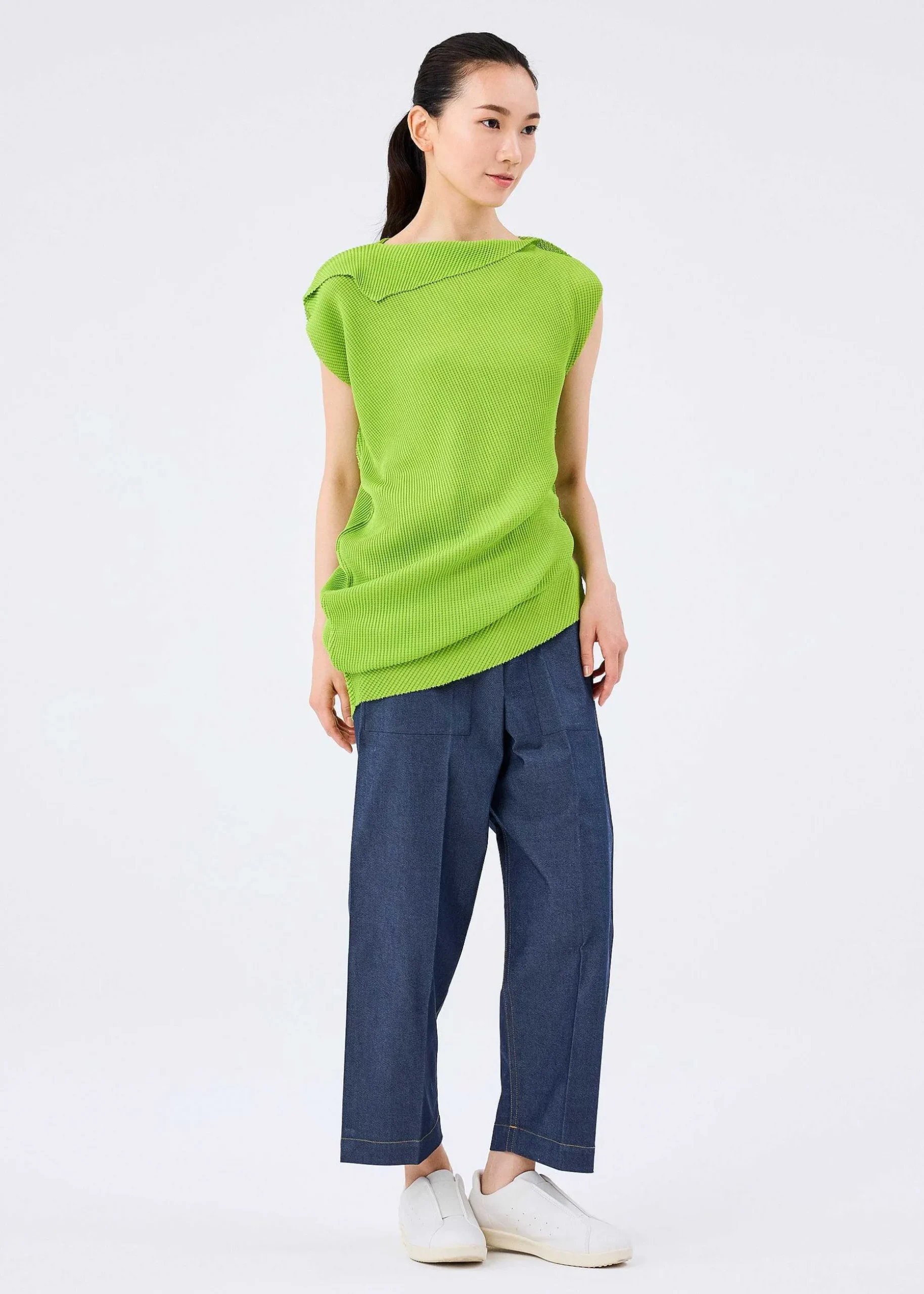ISSEY MIYAKE Top|Sector Knit Stretch Pleats