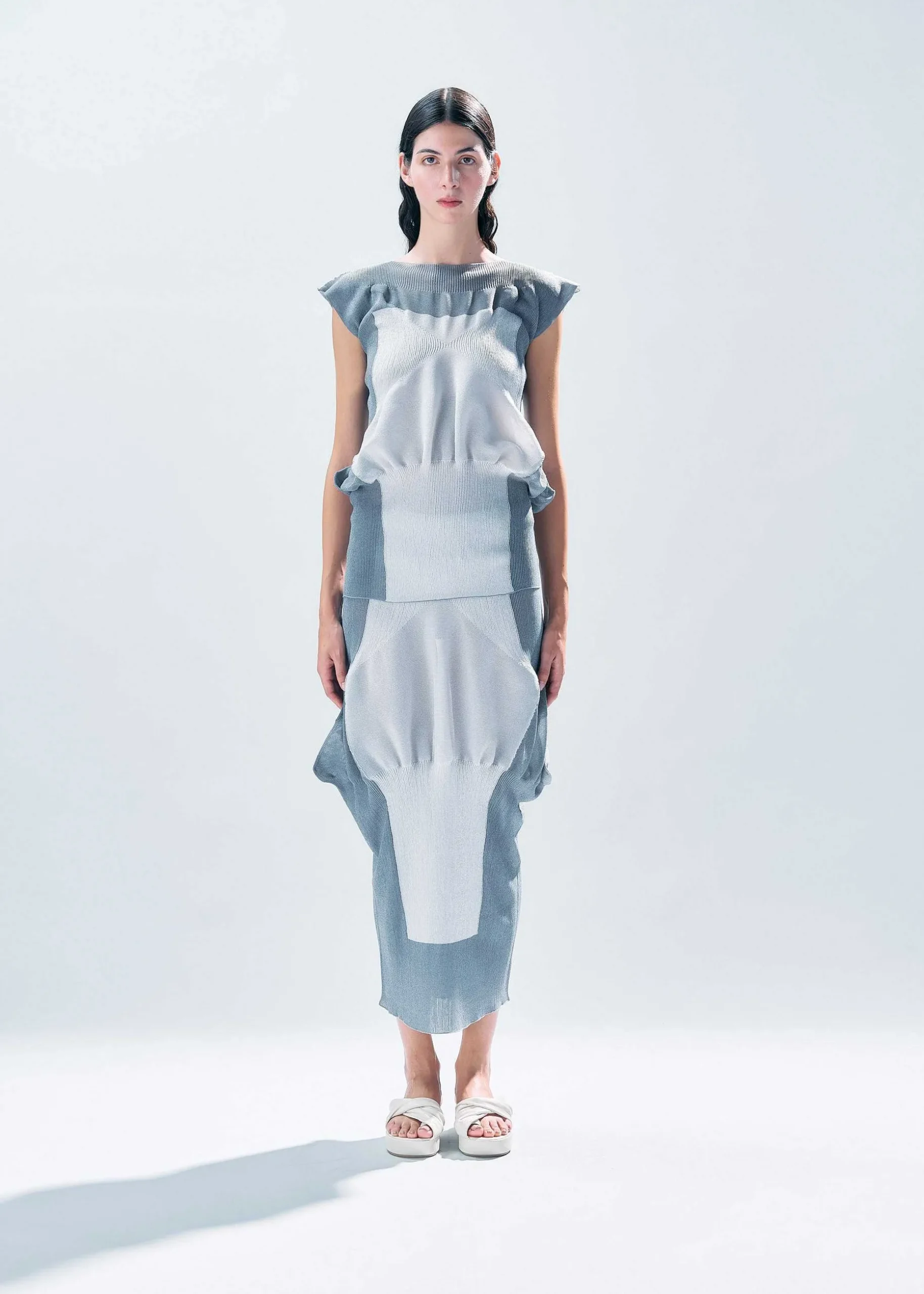 ISSEY MIYAKE Knitwear|Shaped Nude