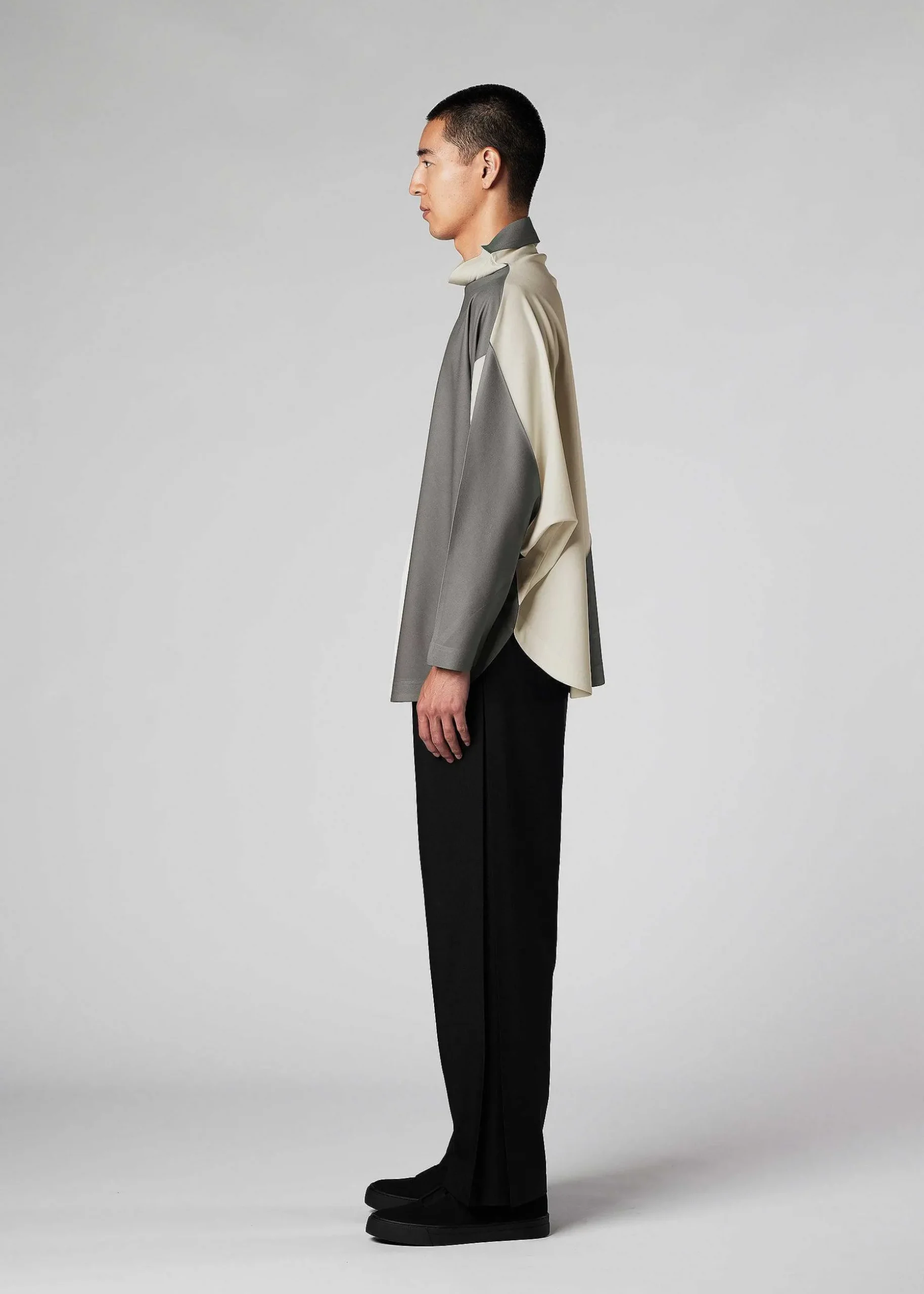 ISSEY MIYAKE Pants|Wings