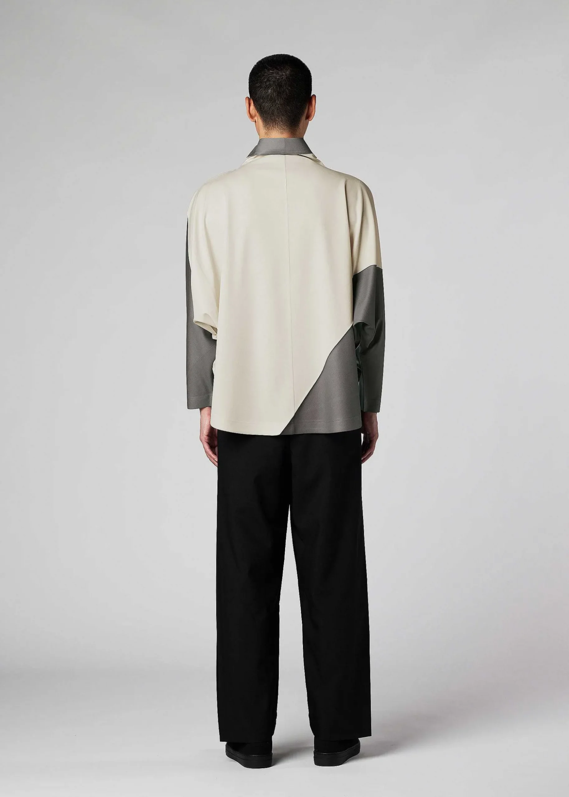 ISSEY MIYAKE Pants|Wings